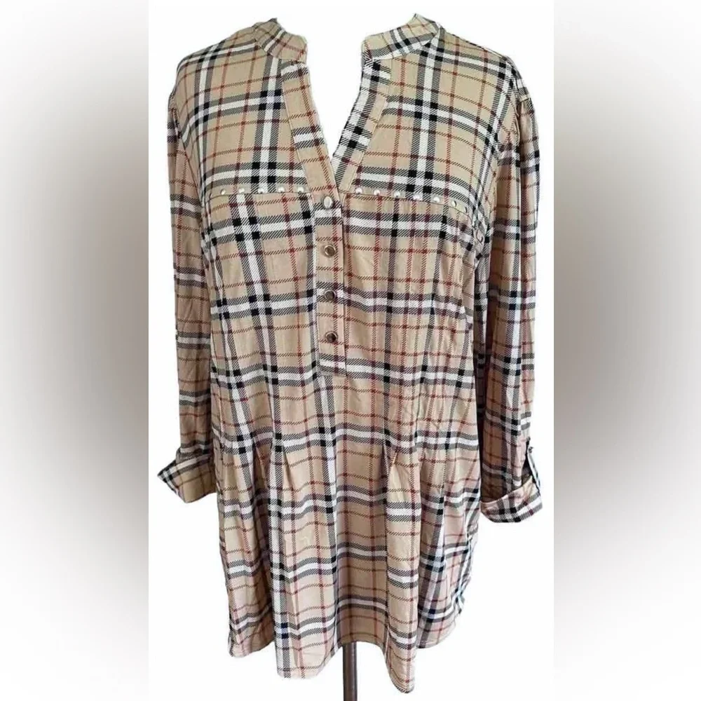 COCOMO 2X Beige Red Black Studded Plus Size 3/4 sleeve women’s Pintuck B… - Picture 3 of 10